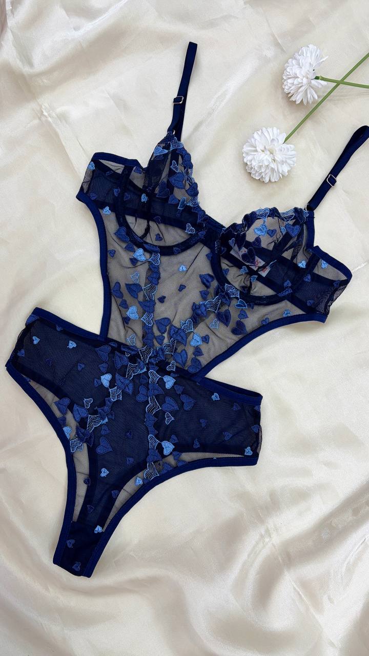 L'Amoure Serisi: Bordo Kalp Nakışlı Transparan Body 🌹✨