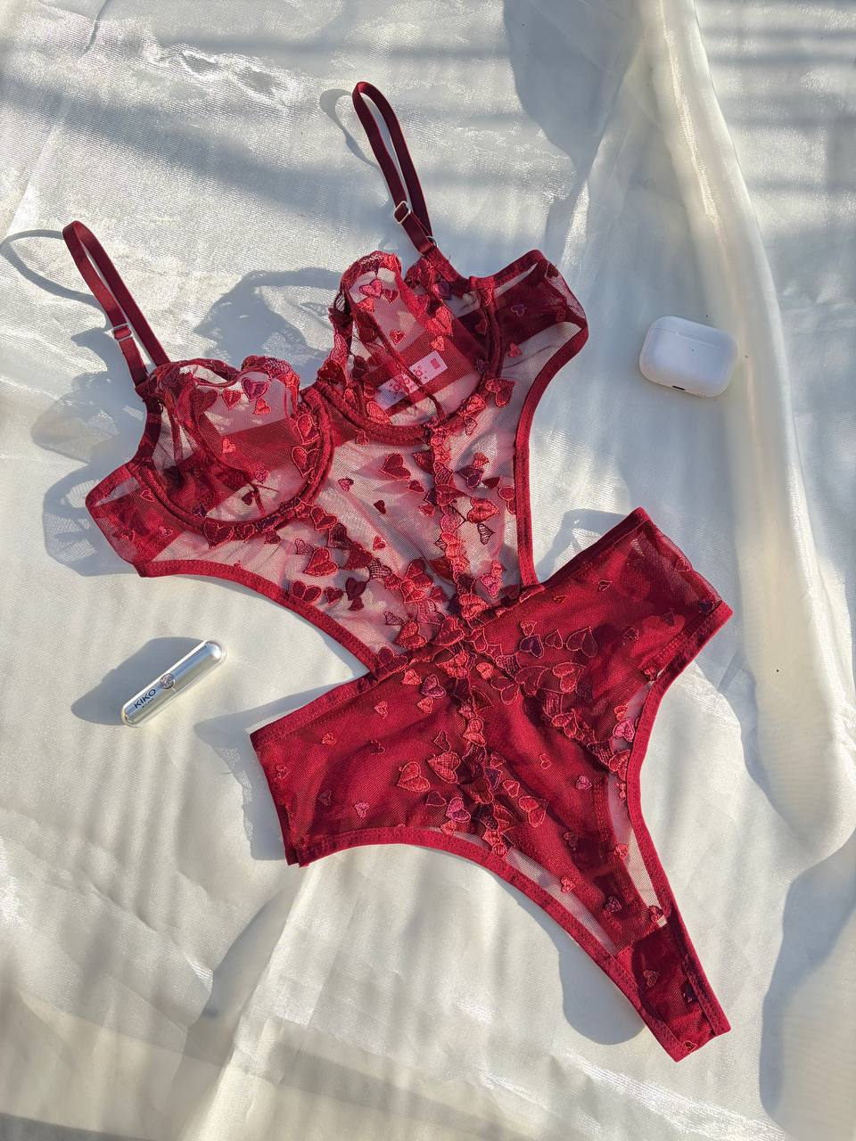 L'Amoure Serisi: Bordo Kalp Nakışlı Transparan Body 🌹✨